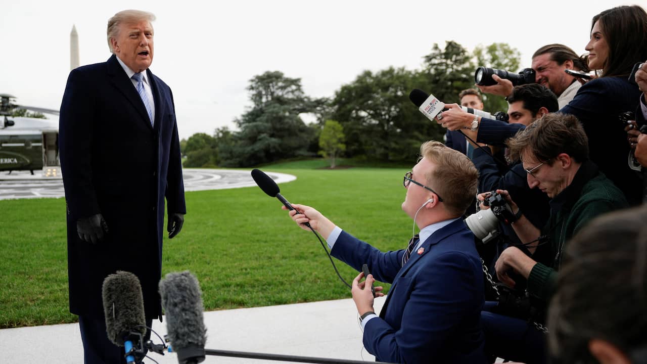 <i>Trump</i> moet geweerde media van rechter weer toelaten in Witte Huis