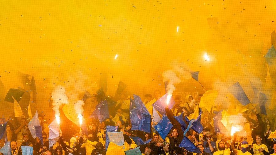 <i>Brøndby</i> får bøde efter pyro i Herning