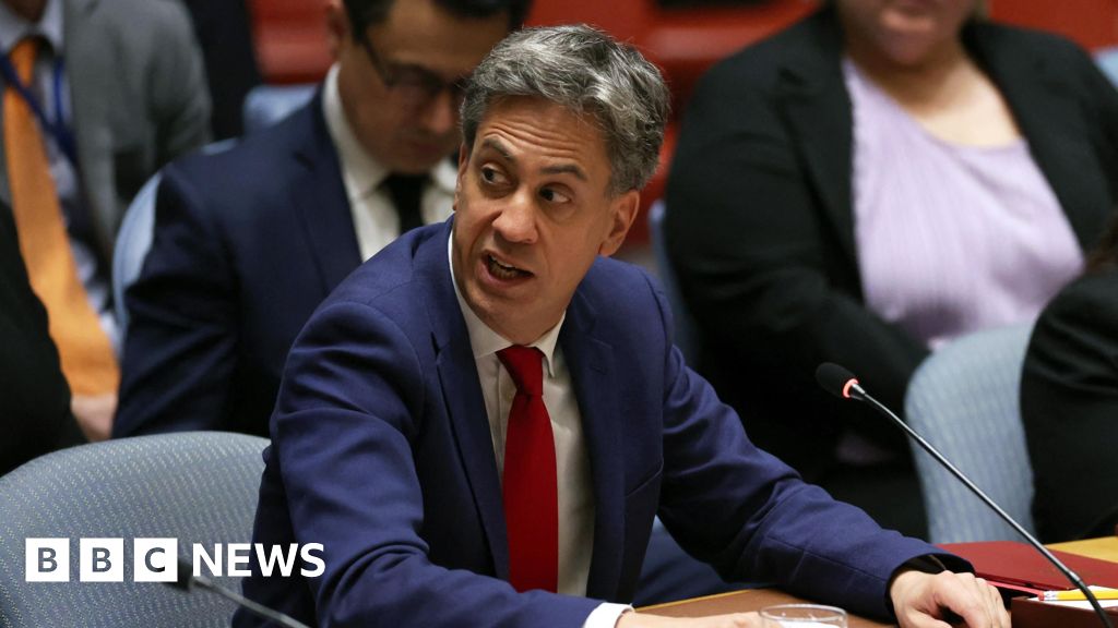 Miliband tells Iran minister UK will not tolerate 'hostile activity' on <i>British</i> soil