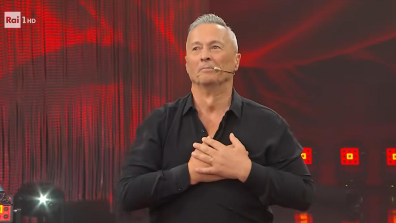 Paolo <i>Belli</i> non sarà in tv a “Ballando con le stelle”, la Rai: scelta condivisa dopo il drammatico...