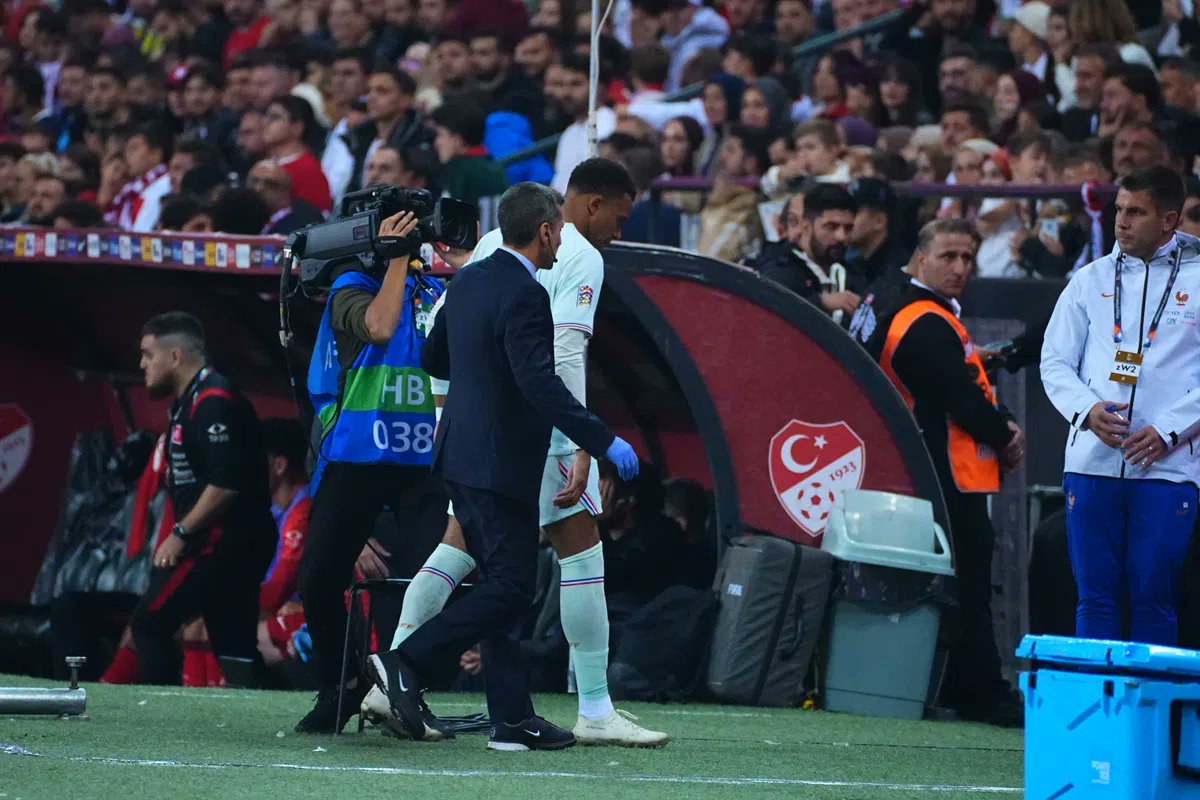 Frankrijk zonder Mbappé tegen <i>België</i> van Van Bommel