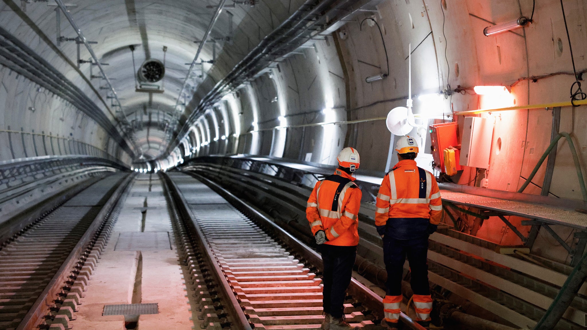 Les lignes 16 et 17 du <i>Grand</i> Paris Express auront au moins 1 an de retard: elles étaient jusqu'al...