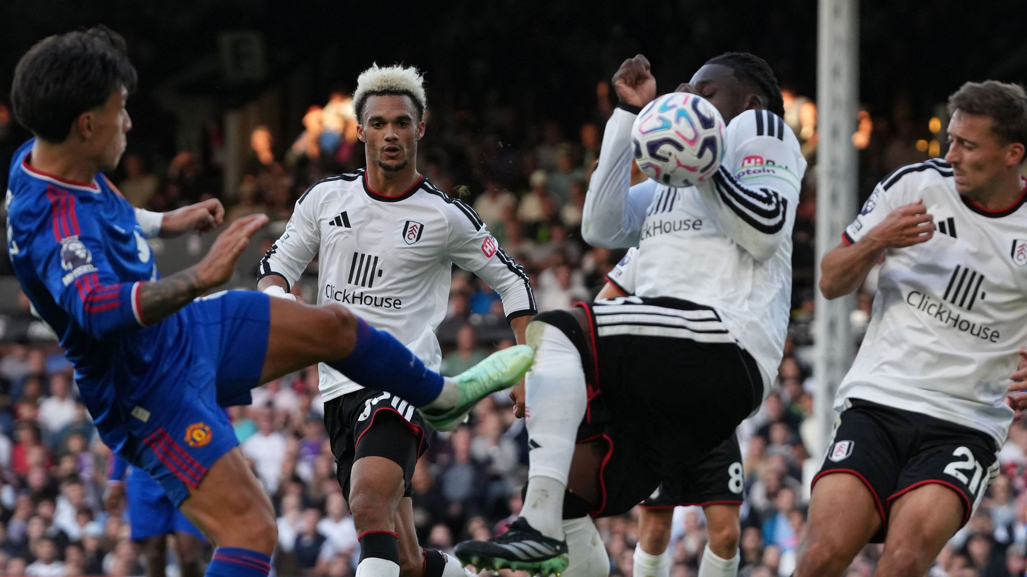 'Arms close to his body' – Premier League release official VAR audio after Manchester <i>United</i> denied...