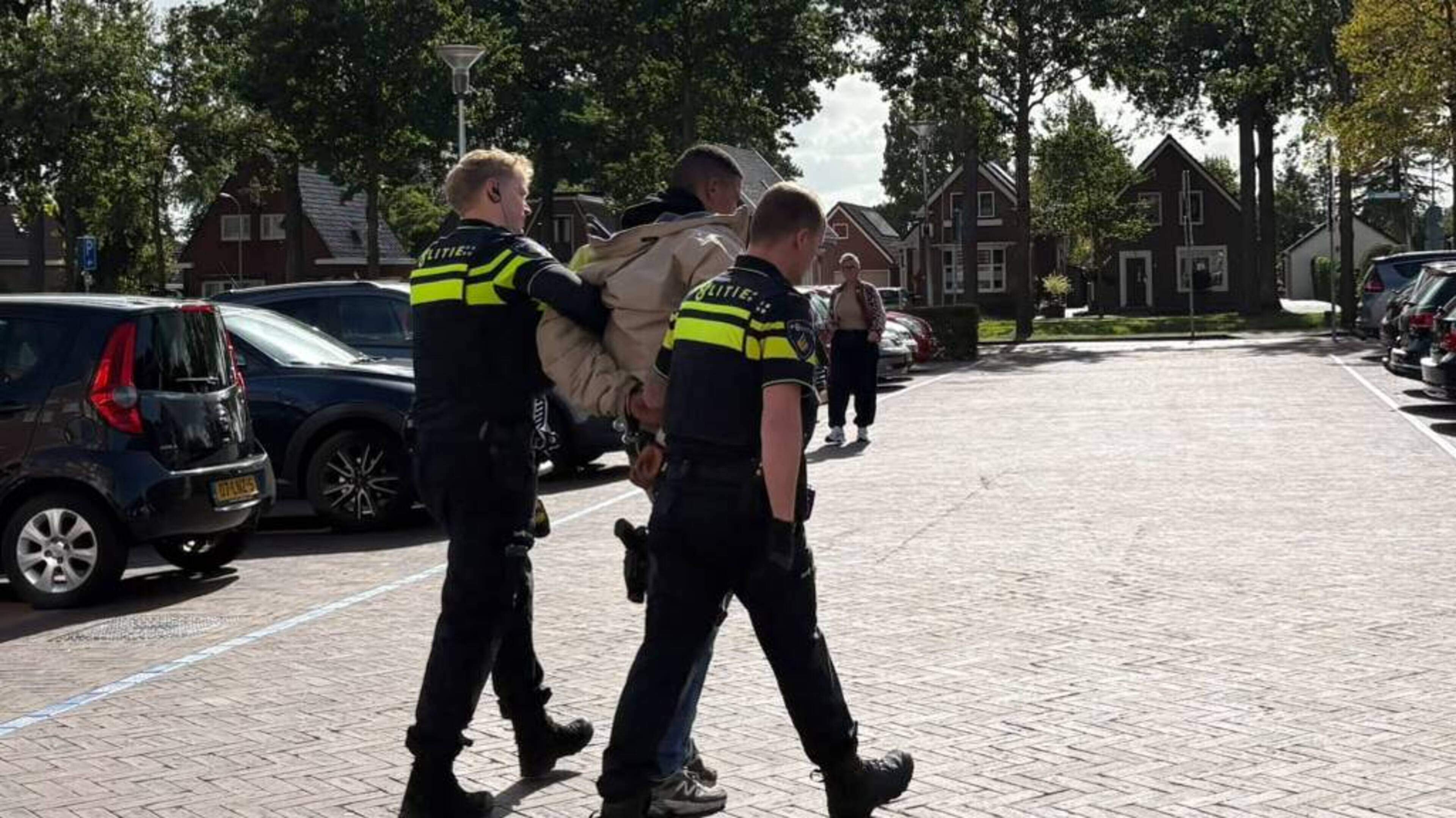 Politie kan geweld en diefstal in <i>Ter</i> Apel nauwelijks meer aan: ’We hebben hier al 13 jaar ellende’