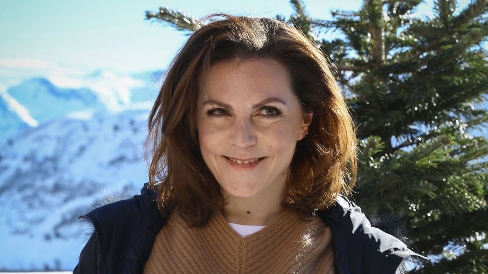 <i>Paris</i> : interpellée après un incident avec son fils, l’actrice de « Scènes de Ménages » Anne-Elis...
