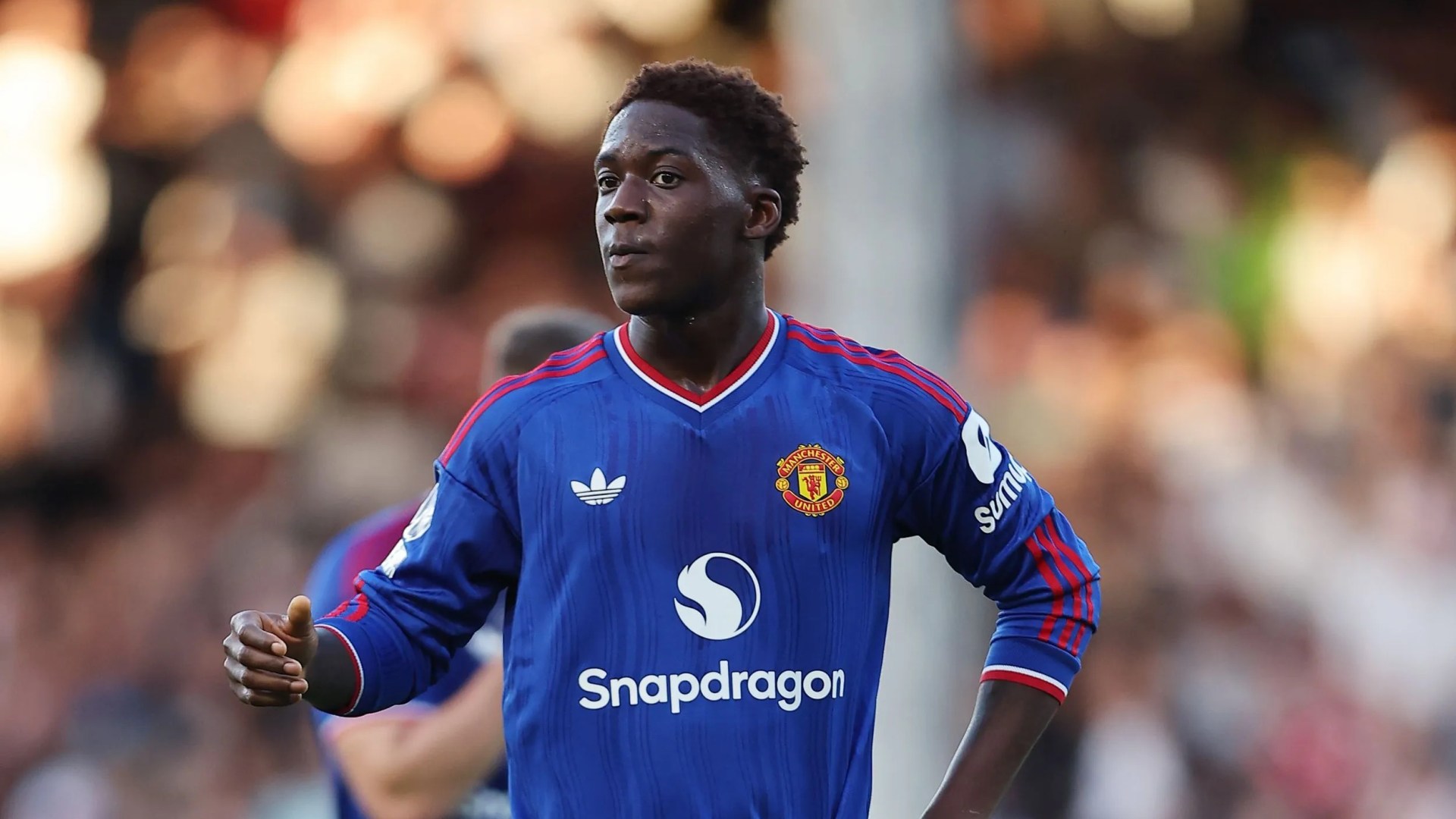 Michael Carrick reacts to Man Utd fans booing Kobbie Mainoo sub in show of defiance at <i>Fulham</i>